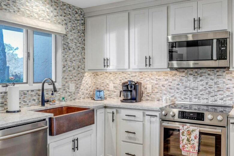 A Golf-Side Retreat in Sawgrass Country Club - Ponte Vedra Beach, Florida