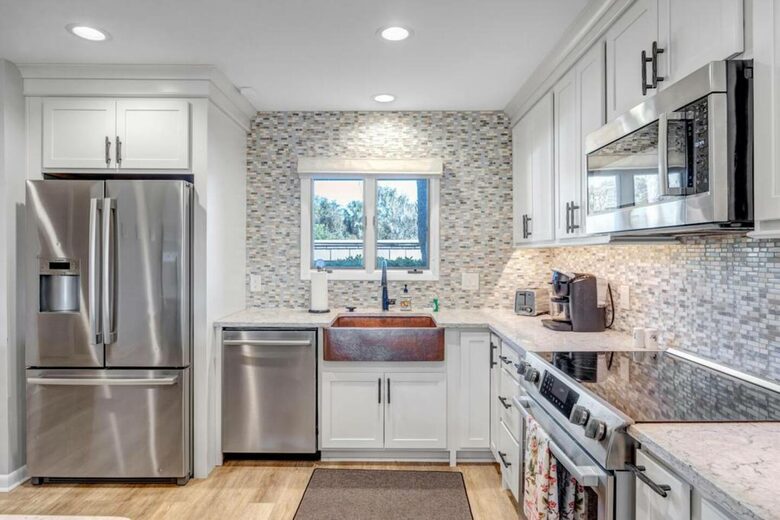 A Golf-Side Retreat in Sawgrass Country Club - Ponte Vedra Beach, Florida