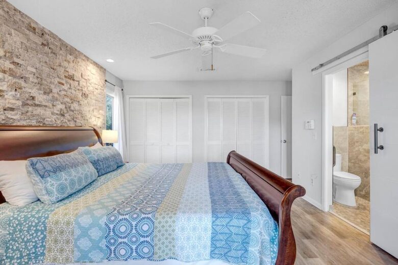 A Golf-Side Retreat in Sawgrass Country Club - Ponte Vedra Beach, Florida