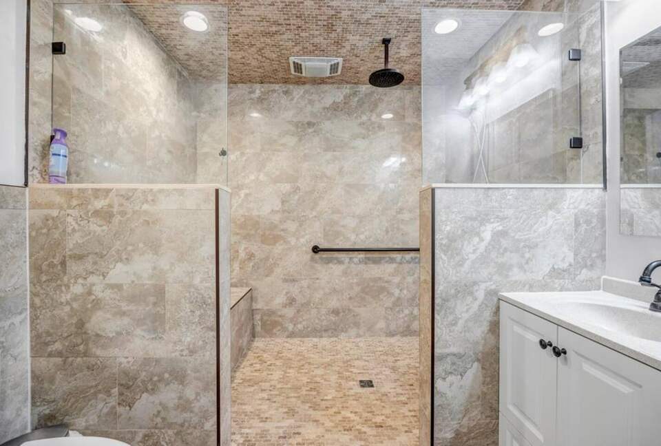 A Golf-Side Retreat in Sawgrass Country Club - Ponte Vedra Beach, Florida