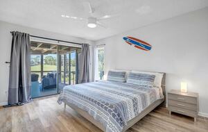 A Golf-Side Retreat in Sawgrass Country Club - Ponte Vedra Beach, Florida