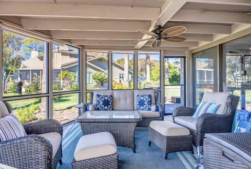 A Golf-Side Retreat in Sawgrass Country Club - Ponte Vedra Beach, Florida