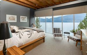 West Coast Modern Sanctuary Above Okanagan Lake - Vernon, Canada
