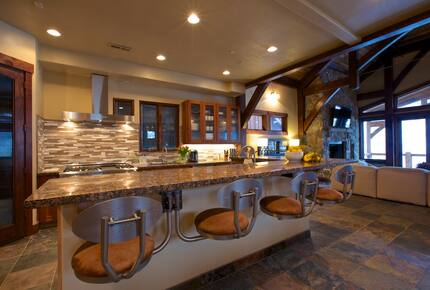 Equity Residences, 6 Bedroom Mountain Villa
