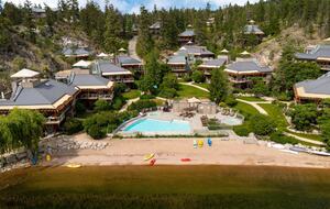 West Coast Modern Sanctuary Above Okanagan Lake - Vernon, Canada