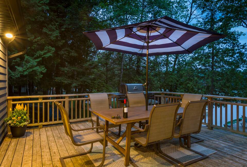 Calm Water Retreat on Lake Rosseau - Muskoka, Canada