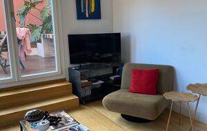 An Elegant Barcelona Residence with Private Terrace - Barcelona, Spain