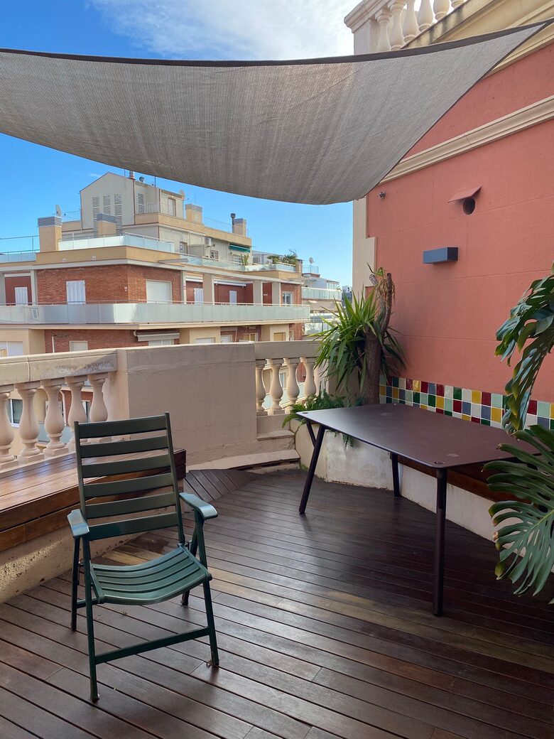 An Elegant Barcelona Residence with Private Terrace - Barcelona, Spain