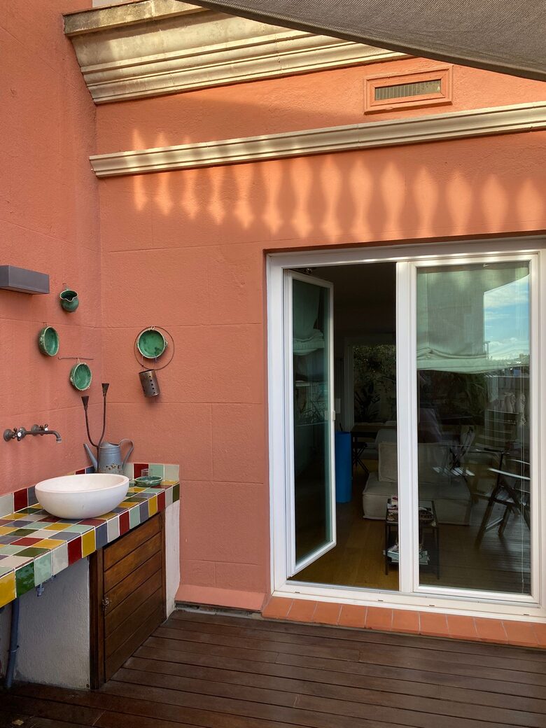 An Elegant Barcelona Residence with Private Terrace - Barcelona, Spain