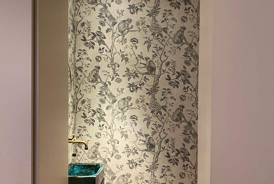 An Elegant Barcelona Residence with Private Terrace - Barcelona, Spain