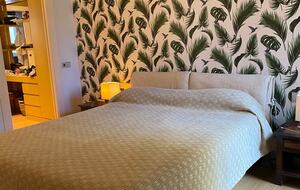 An Elegant Barcelona Residence with Private Terrace - Barcelona, Spain