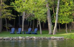Calm Water Retreat on Lake Rosseau - Muskoka, Canada