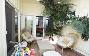 Steps-to-Beach Marina del Rey Home with Ocean-View Rooftop Living - Marina del Rey, California