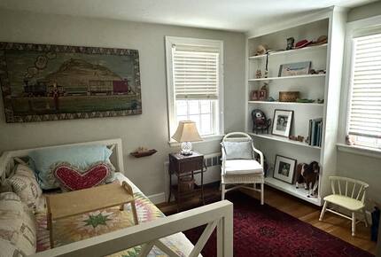 Wellesley Cottage Retreat Near Boston - Wellesley, Massachusetts