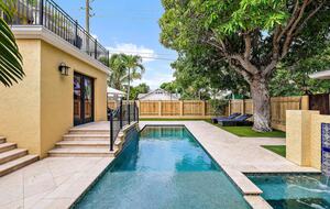 A Palm-Framed West Palm Beach Hideaway with Private Pool - West Palm Beach, Florida