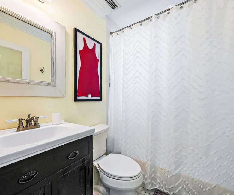 A Palm-Framed West Palm Beach Hideaway with Private Pool - West Palm Beach, Florida