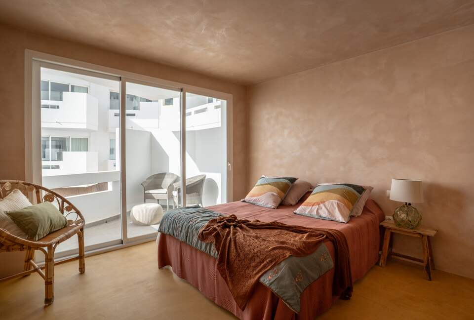 Luna Studios by the Lagoon - Puerto de la Savina, Formentera, Spain