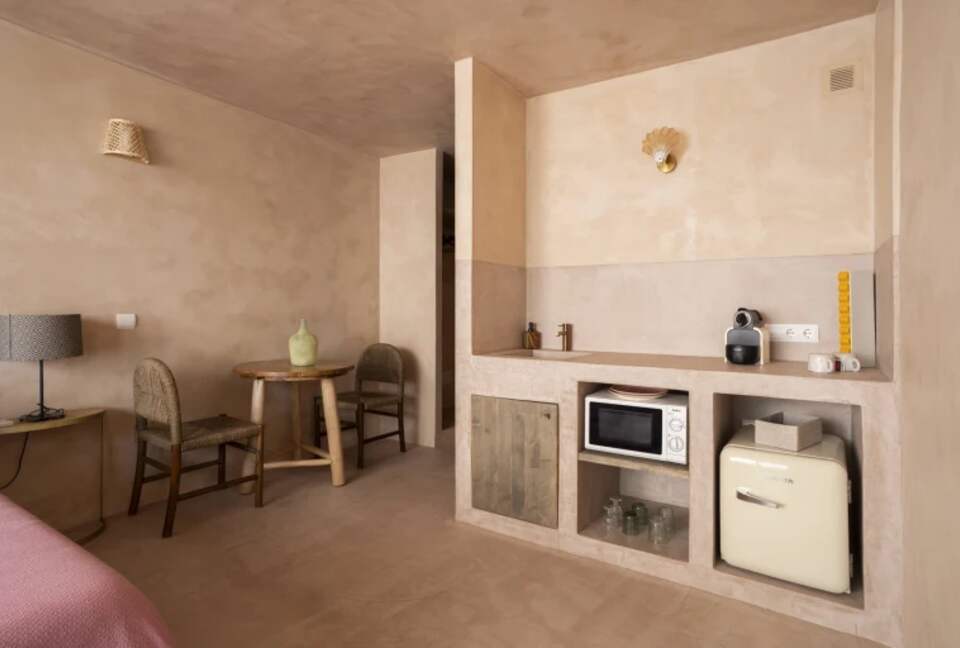 Luna Studios by the Lagoon - Puerto de la Savina, Formentera, Spain