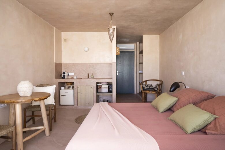 Luna Studios by the Lagoon - Puerto de la Savina, Formentera, Spain