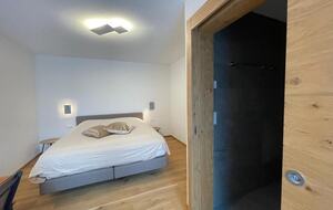 Serene Alpine Residence with Spa - Saas-Fee, Switzerland