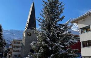 Serene Alpine Residence with Spa - Saas-Fee, Switzerland