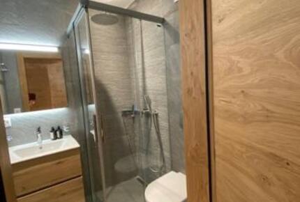 Serene Alpine Residence with Spa - Saas-Fee, Switzerland