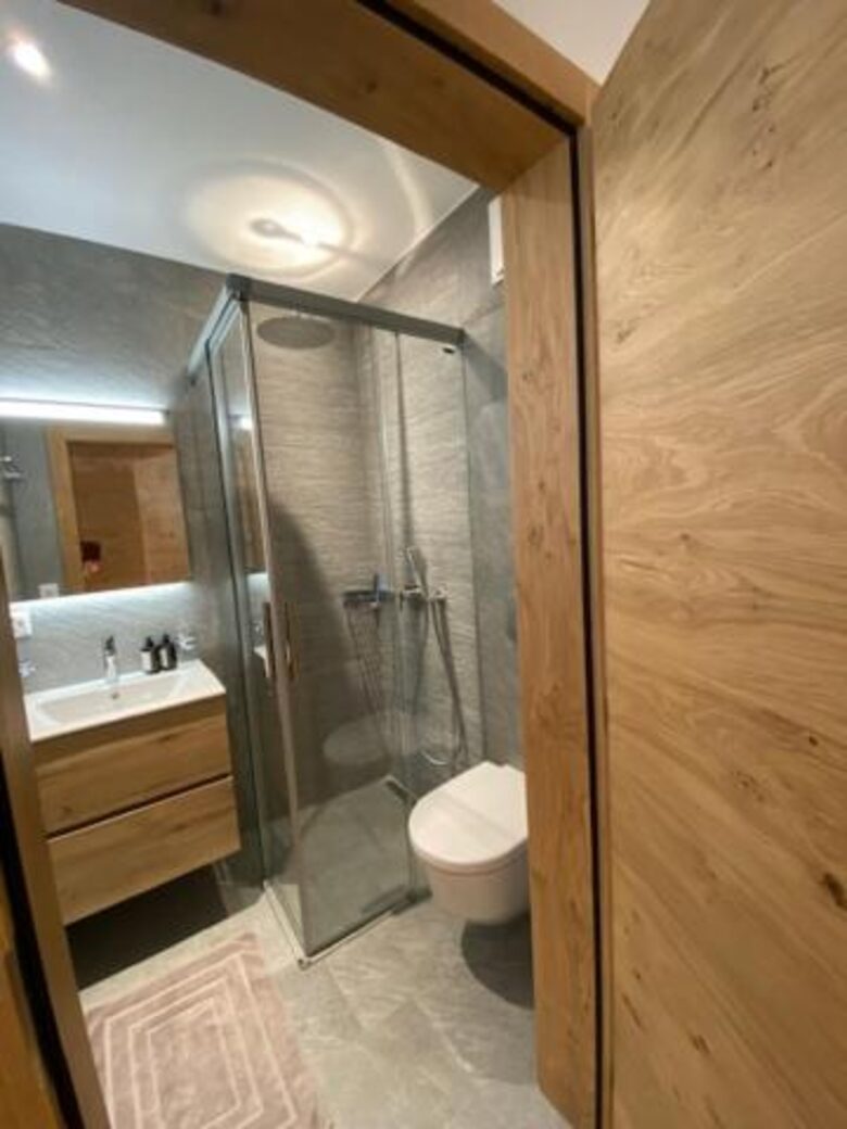 Serene Alpine Residence with Spa - Saas-Fee, Switzerland