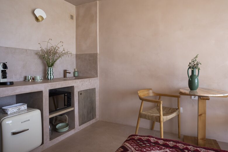 Luna Studios by the Lagoon | Sea Front - Puerto de la Savina, Formentera, Spain