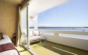 Luna Studios by the Lagoon | Sea Front - Puerto de la Savina, Formentera, Spain