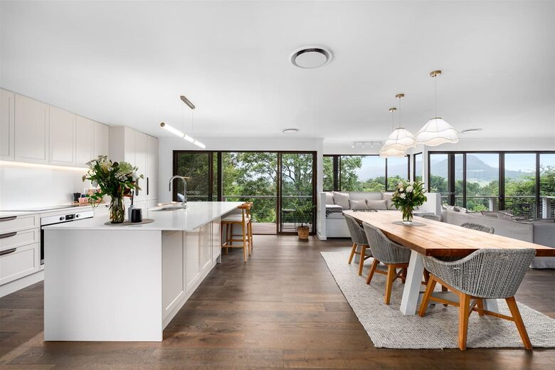 A Private Kangaroo Valley Retreat with Wraparound Deck - Kangaroo Valley, Australia