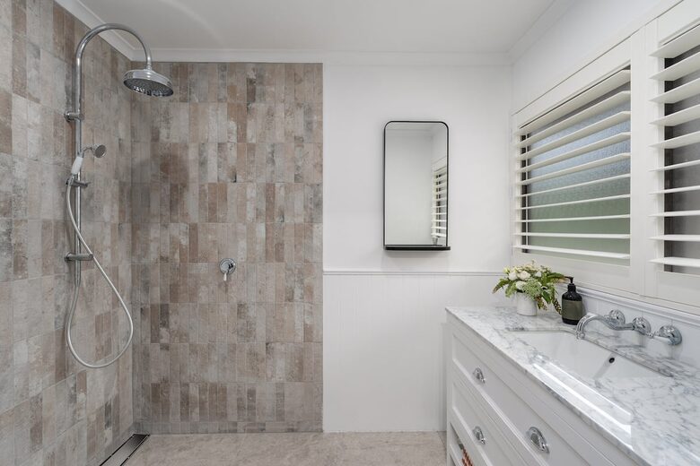 A Private Kangaroo Valley Retreat with Wraparound Deck - Kangaroo Valley, Australia