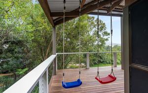 A Private Kangaroo Valley Retreat with Wraparound Deck - Kangaroo Valley, Australia