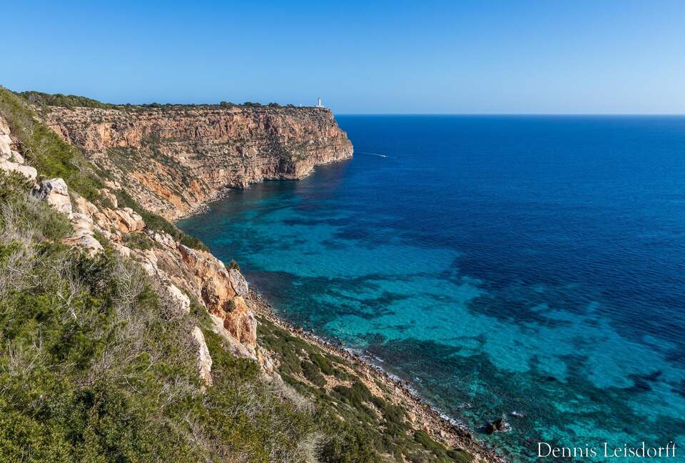 Luna Studios by the Lagoon - Puerto de la Savina, Formentera, Spain
