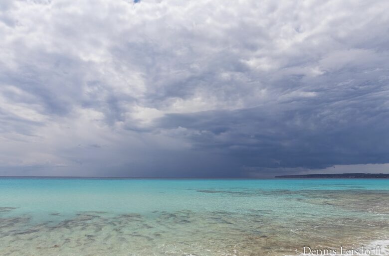 Luna Studios by the Lagoon | Sea Front - Puerto de la Savina, Formentera, Spain