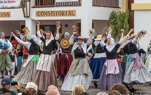 Luna Studios by the Lagoon | Sea Front - Puerto de la Savina, Formentera, Spain