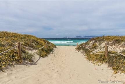 Luna Studios by the Lagoon | Sea Front - Puerto de la Savina, Formentera, Spain