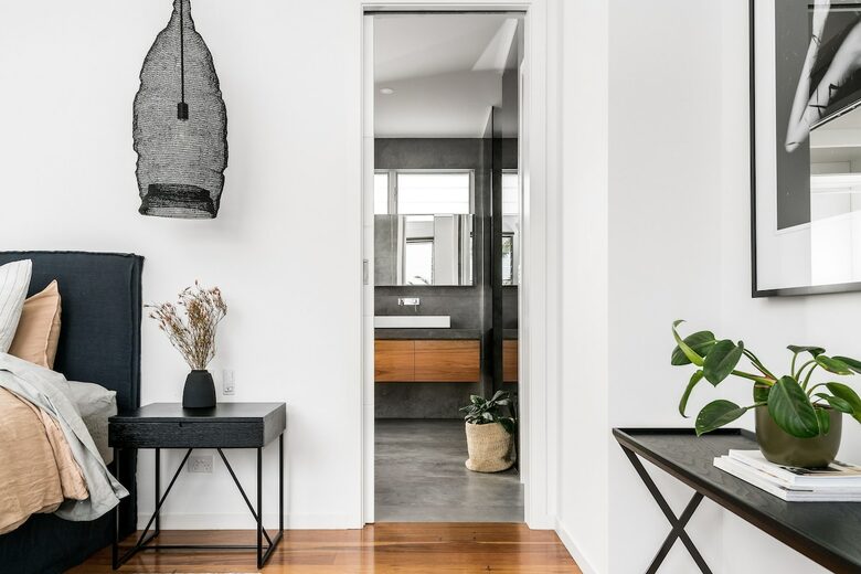 Elevation Byron Bay - Home with Heated Pool & Hot Spa - Byron Bay, Australia