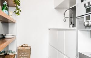 Elevation Byron Bay - Home with Heated Pool & Hot Spa - Byron Bay, Australia