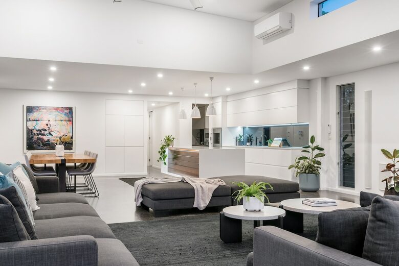 Elevation Byron Bay - Home with Heated Pool & Hot Spa - Byron Bay, Australia