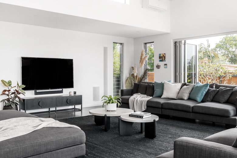 Elevation Byron Bay - Home with Heated Pool & Hot Spa - Byron Bay, Australia