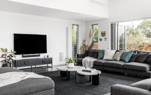 Elevation Byron Bay - Home with Heated Pool & Hot Spa - Byron Bay, Australia