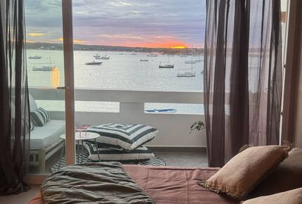 Luna Studios by the Lagoon | Sea Front - Puerto de la Savina, Formentera, Spain