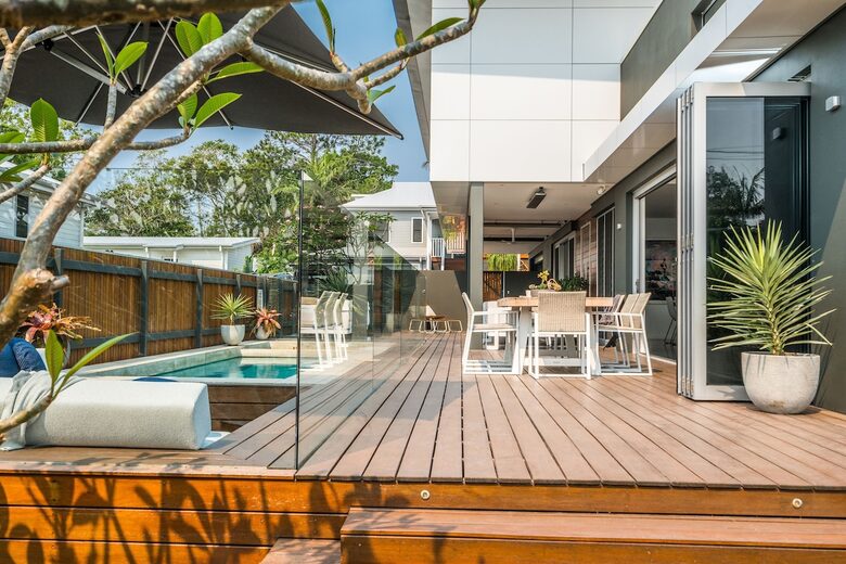 Elevation Byron Bay - Home with Heated Pool & Hot Spa - Byron Bay, Australia