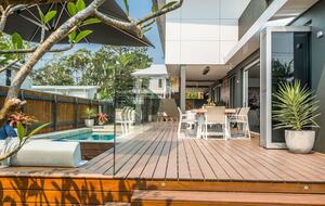 Elevation Byron Bay - Home with Heated Pool & Hot Spa - Byron Bay, Australia