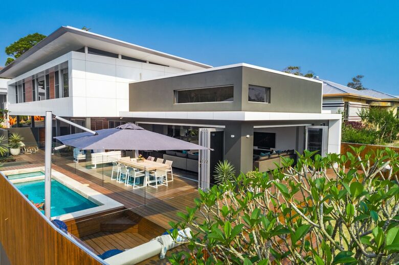 Elevation Byron Bay - Home with Heated Pool & Hot Spa - Byron Bay, Australia