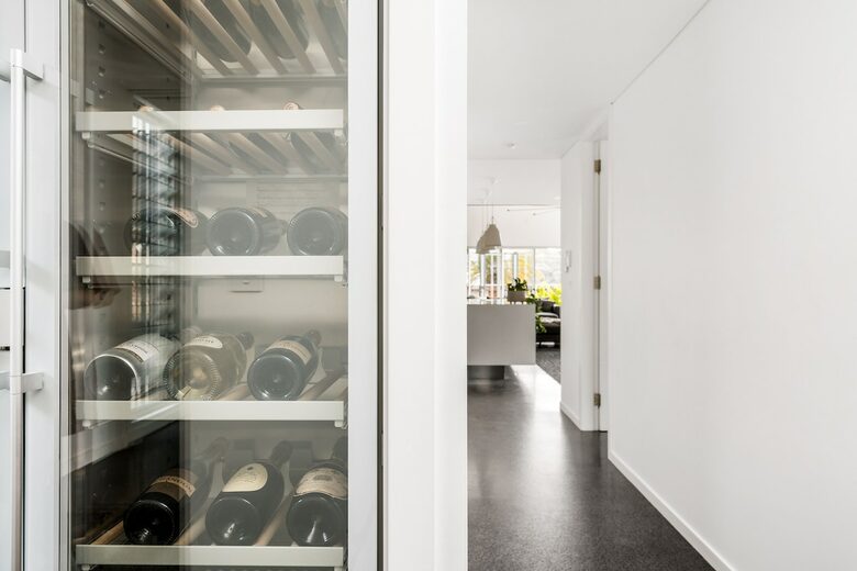 Elevation Byron Bay - Home with Heated Pool & Hot Spa - Byron Bay, Australia