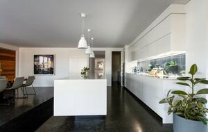 Elevation Byron Bay - Home with Heated Pool & Hot Spa - Byron Bay, Australia