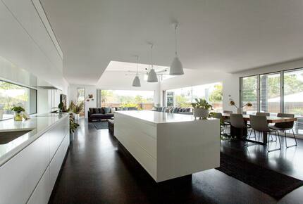 Elevation Byron Bay - Home with Heated Pool & Hot Spa - Byron Bay, Australia