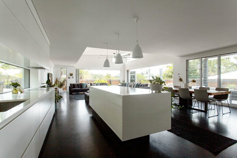 Elevation Byron Bay - Home with Heated Pool & Hot Spa - Byron Bay, Australia