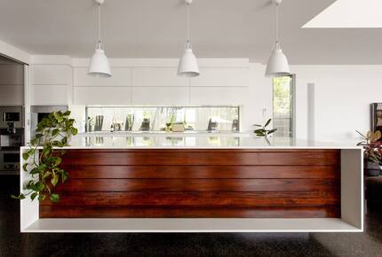 Elevation Byron Bay - Home with Heated Pool & Hot Spa - Byron Bay, Australia